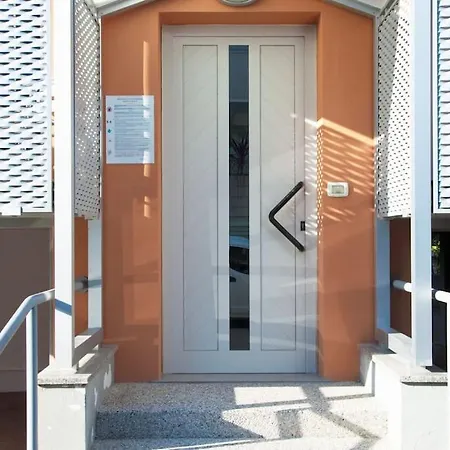 Baja Moderno Trilocale Vicino Al Mare Bibione